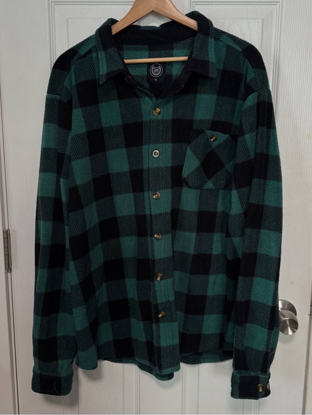 North 15 Men’s Size XL Button Up Long Sleeve Green  Flannel Shirt